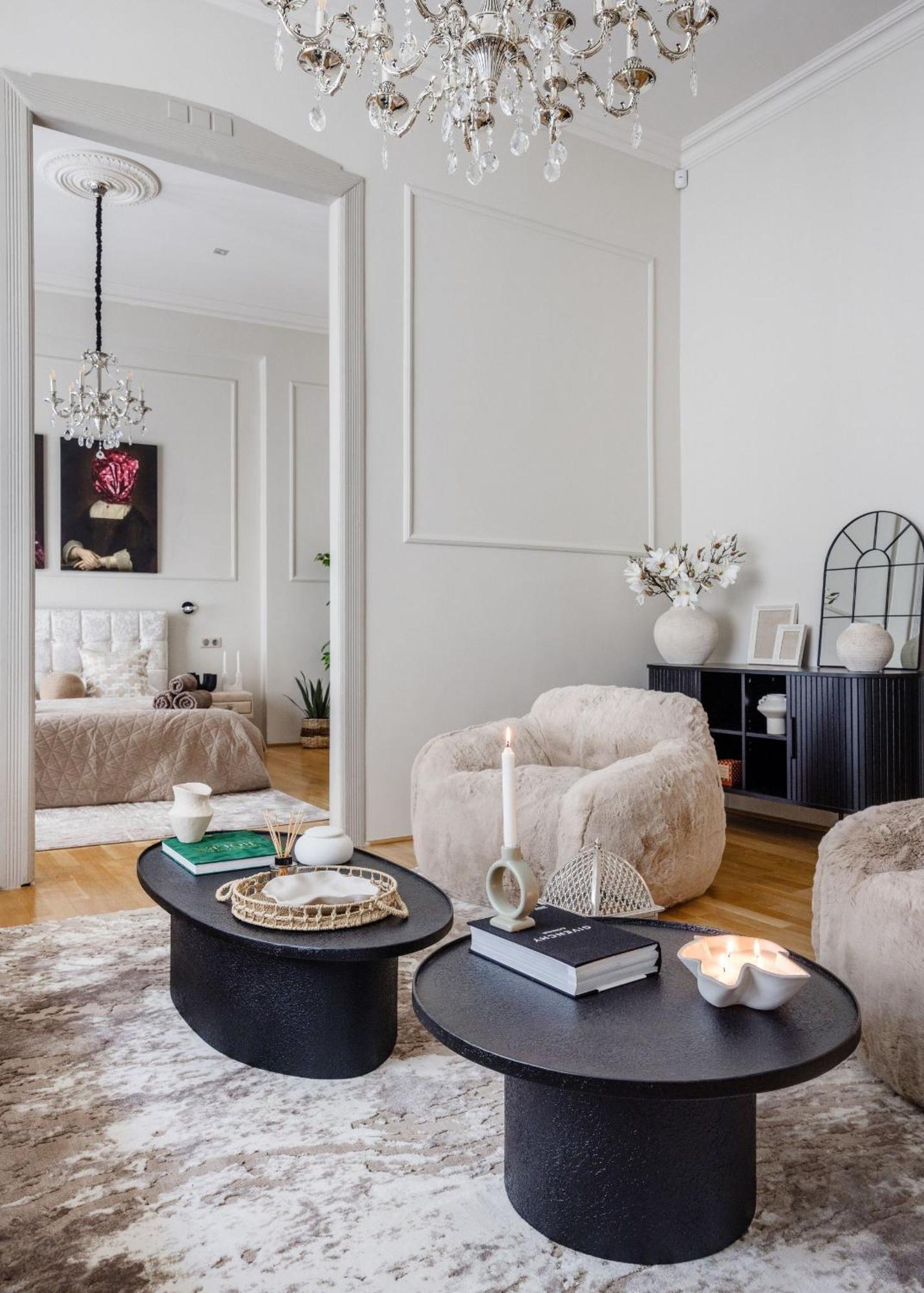 Timeless Elegant Apartment By Opera House Budapest Bagian luar foto